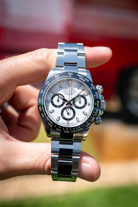 White Dial vs Black Dial Rolex Daytona Comparison 